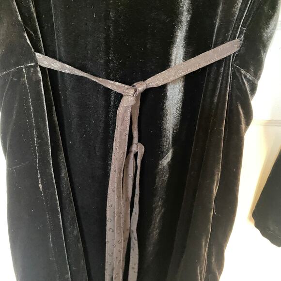 Lacausa Black Velvet Wrap Dress Pockets Long Sleeve Partially Lined Adjustable - Picture 8 of 11